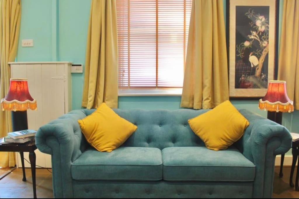 סליסבורי Traveller'S Rest - Cosy Cottage In Heart Of Wilton מראה חיצוני תמונה
